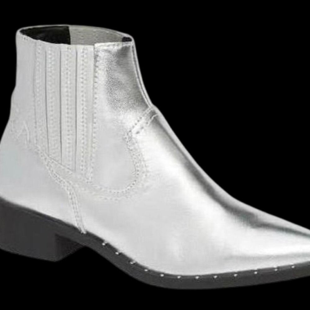 STEVE MADDEN WOMENS JUKEBOX LEATHER POINTED TOE ANKLE, SILVER LEATHER Pull On